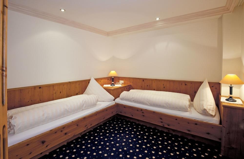Hotel Hit The Sky St. Christoph am Arlberg Exterior foto